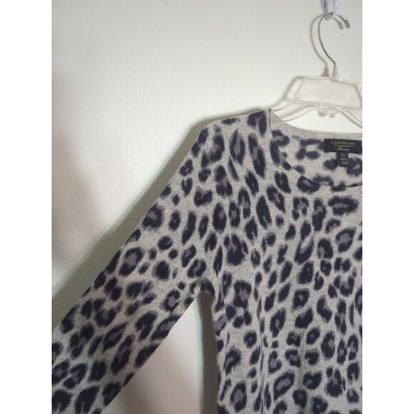 Charter Club Womens 100% Cashmere Sweater Leopard Animal Print Grey White XS - Picture 3 of 7